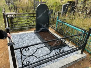 Одиночный памятник, вертикальный памятник
